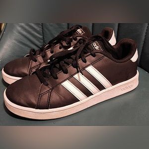 Adidas Shoes Size 5 1/2 in men